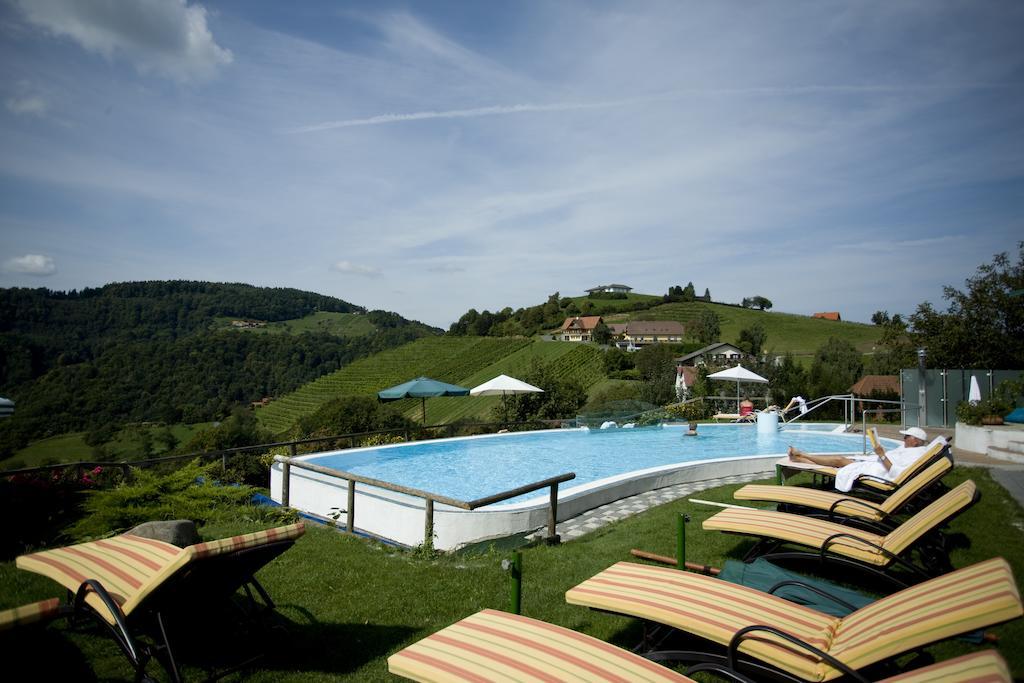 Das Kappel Wein Gut Hotel كيتسك إيم زاوزال المظهر الخارجي الصورة